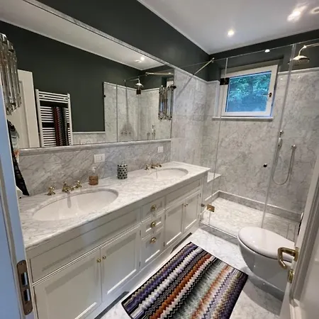 Σπίτι διακοπών Luxury In In A 5 Bed Front *