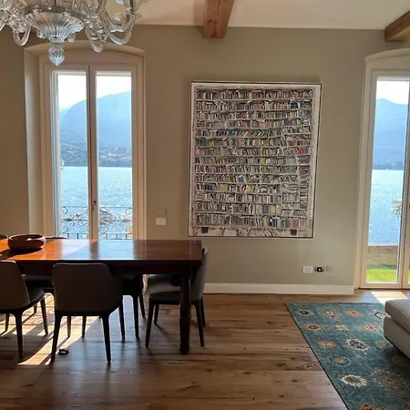 Casa vacanze Luxury In In A 5 Bed Front Valmadrera