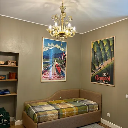 Luxury In In A 5 Bed Front Ferienhaus Valmadrera